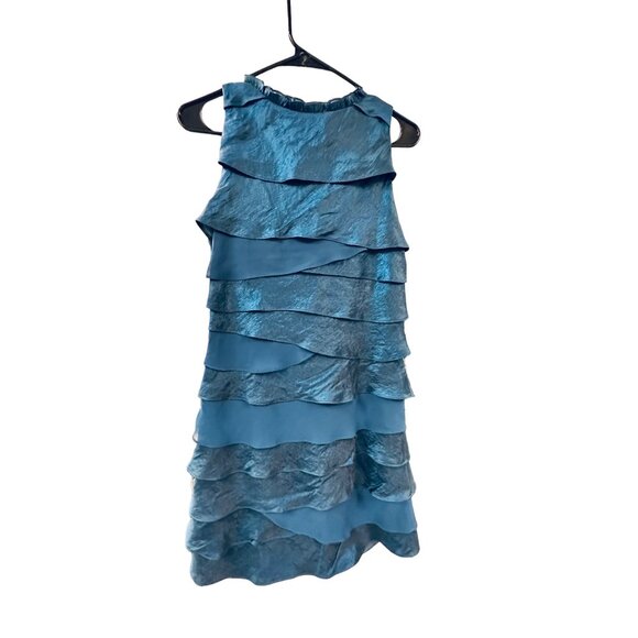 ✌️ 2/$40 Blue Layered Below Knee Elegant Dress with Rhinestone Rounded Neck sz 8 - Picture 7 of 7